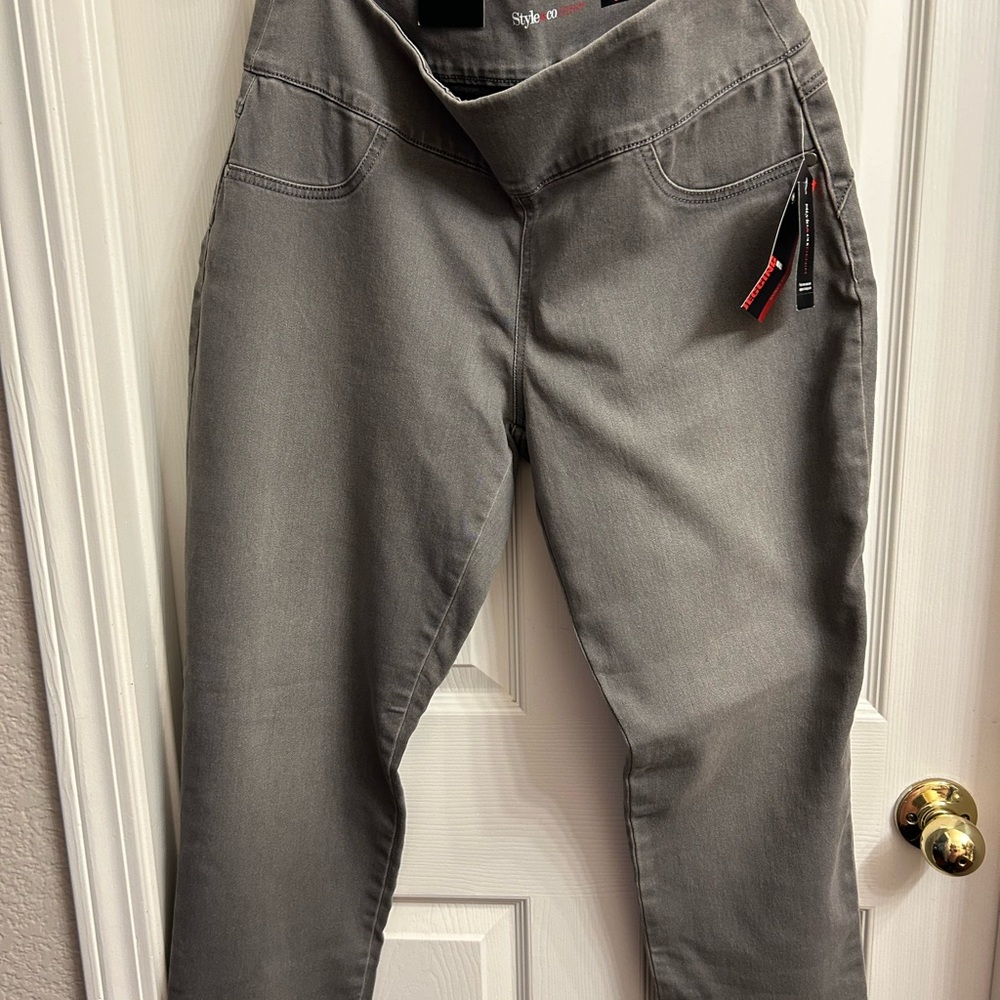 STYLE& CO Denim Jegging  Size L  NWT